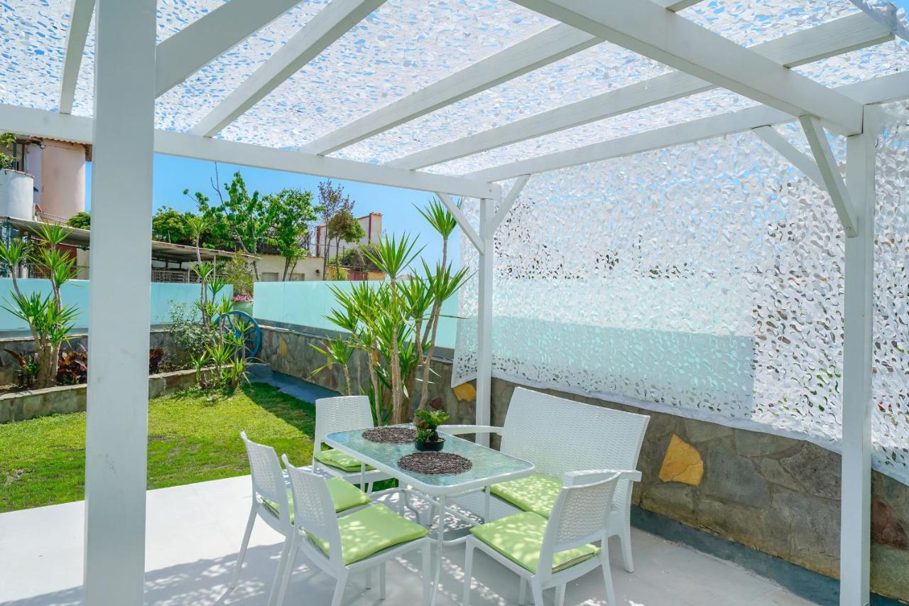 Lafeyra Apartments ลิเมนาเรีย ภายนอก รูปภาพ