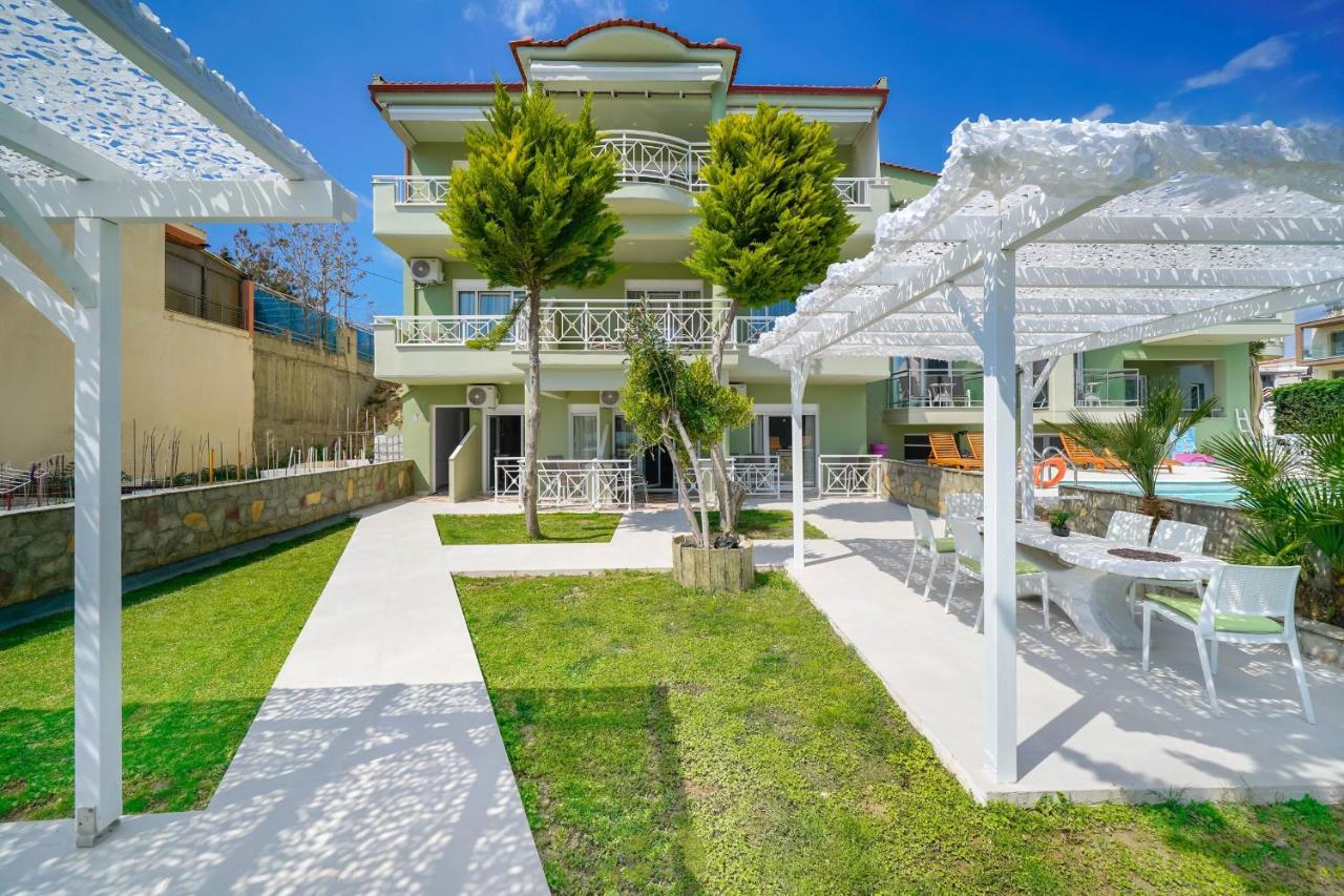 Lafeyra Apartments ลิเมนาเรีย ภายนอก รูปภาพ