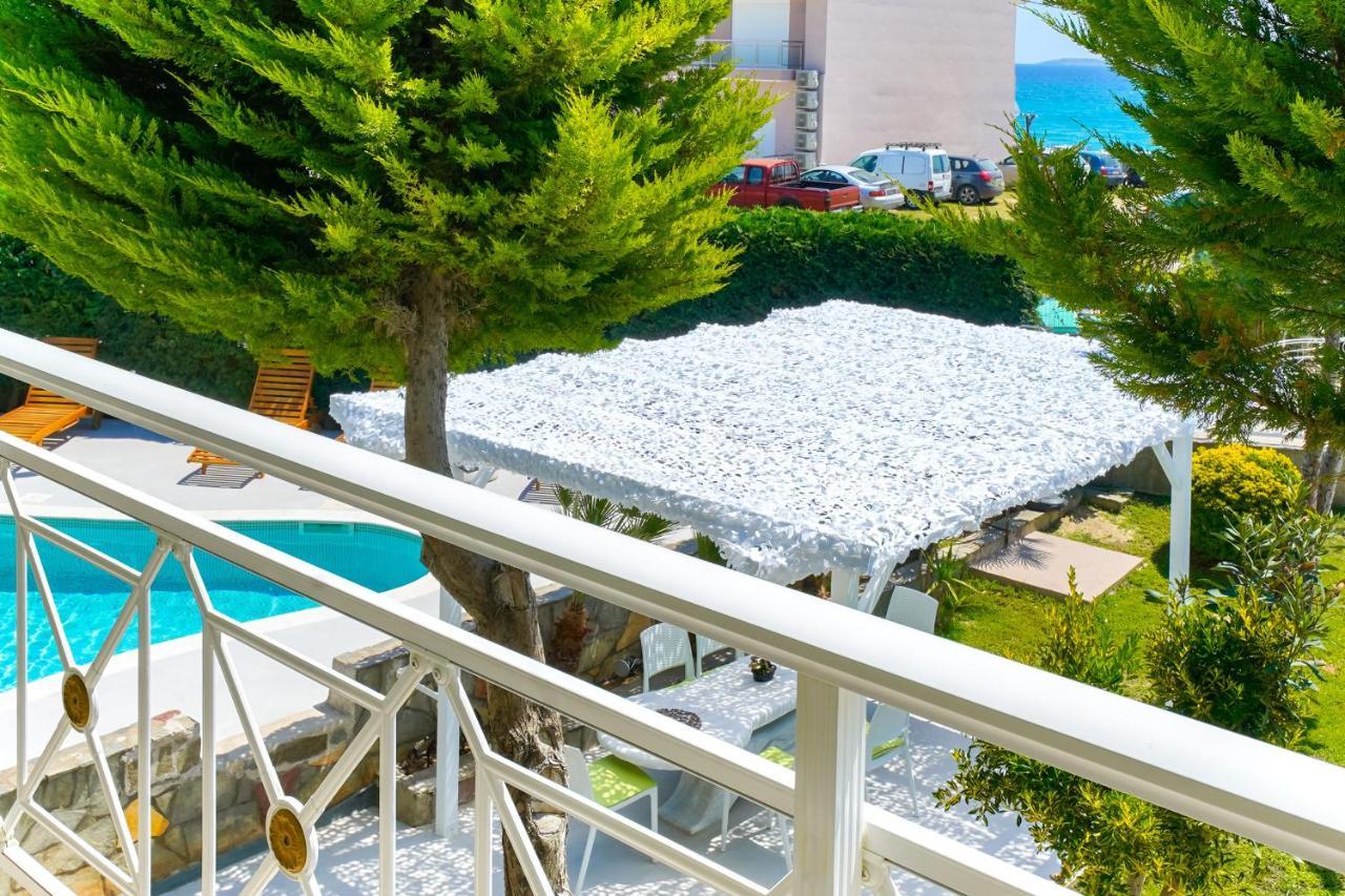 Lafeyra Apartments ลิเมนาเรีย ภายนอก รูปภาพ